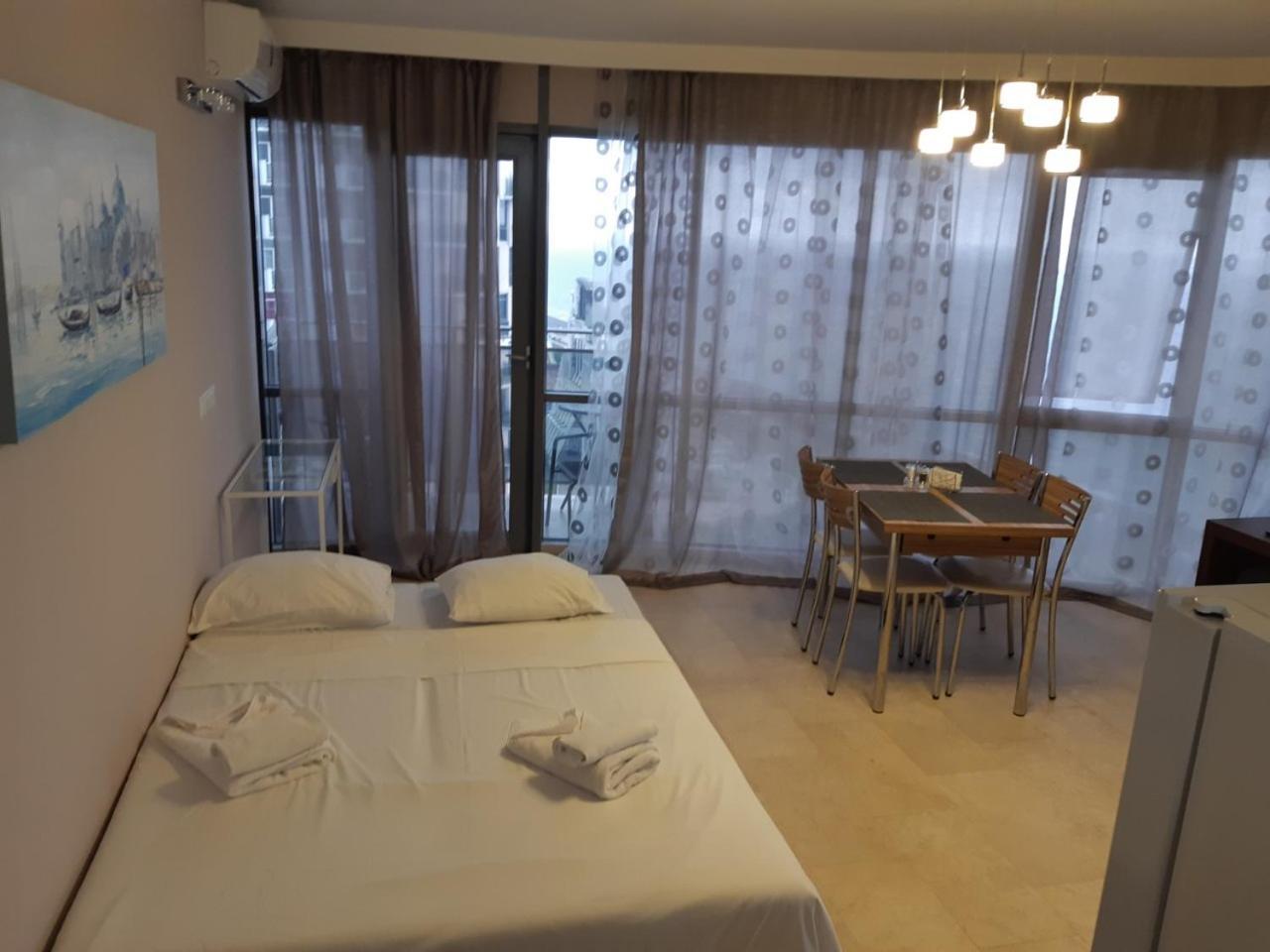 Orbi Sea Towers Batumi Resort Εξωτερικό φωτογραφία